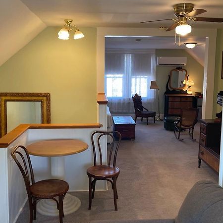 The Grey Swan Inn Llc Blackstone Eksteriør bilde